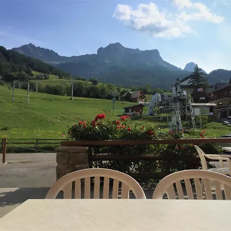 Hotel Soleil Des Neiges 2*