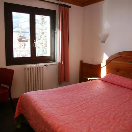 Hotel Soleil Des Neiges Le Sauze